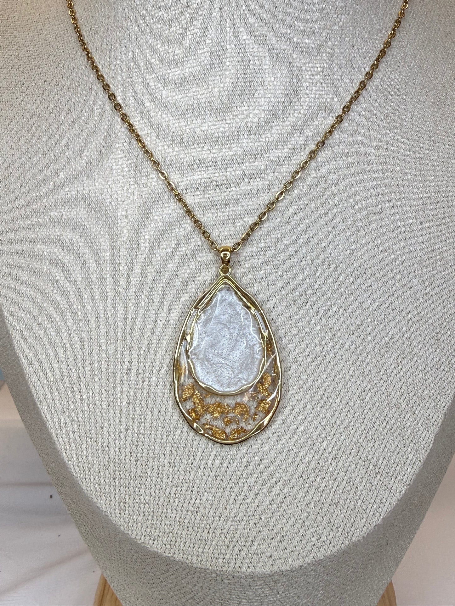 Resin Design Necklace