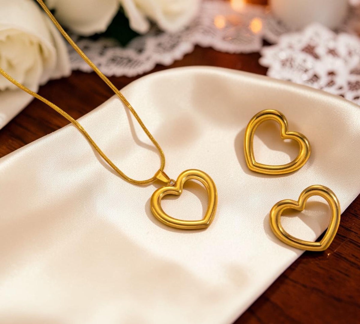 Sweetheart gold open heart necklace and earring set