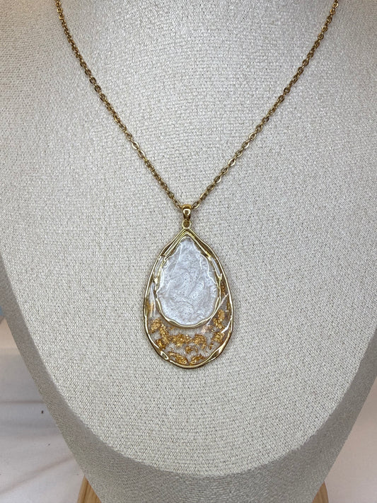 Resin Design Necklace