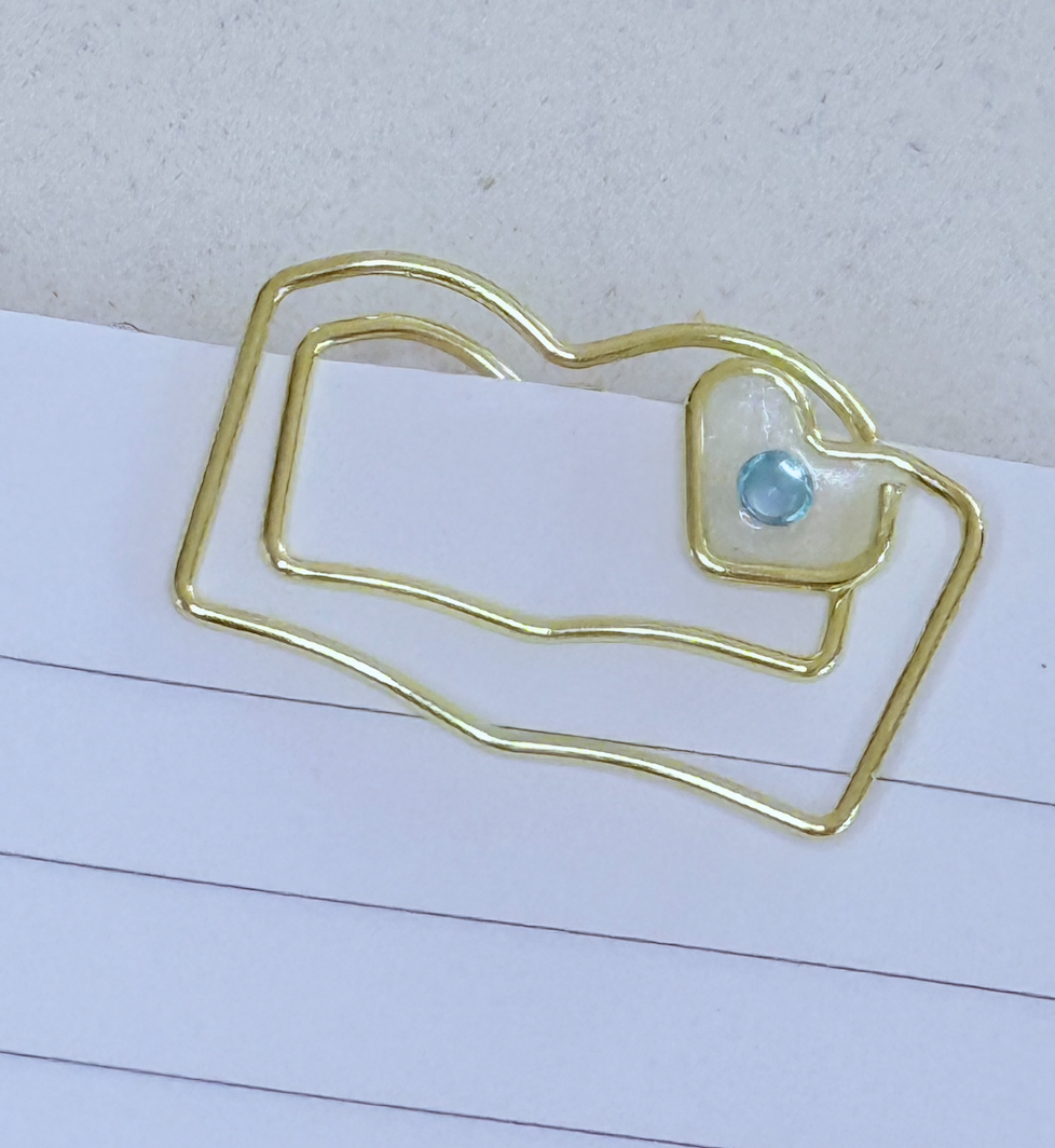 Page Huggie - Heart Bookmark