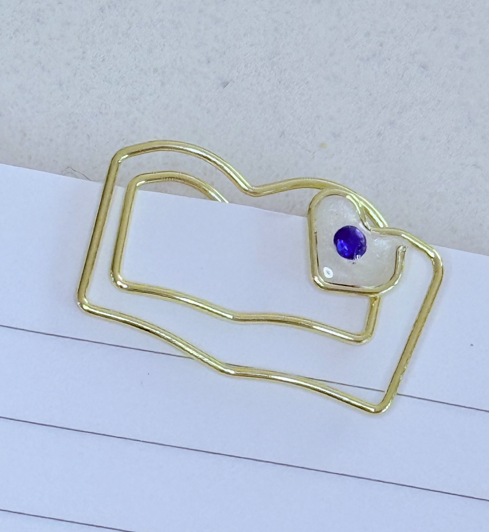 Page Huggie - Heart Bookmark