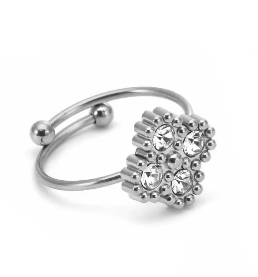4 Piece Flower Diamond Jewellery Set